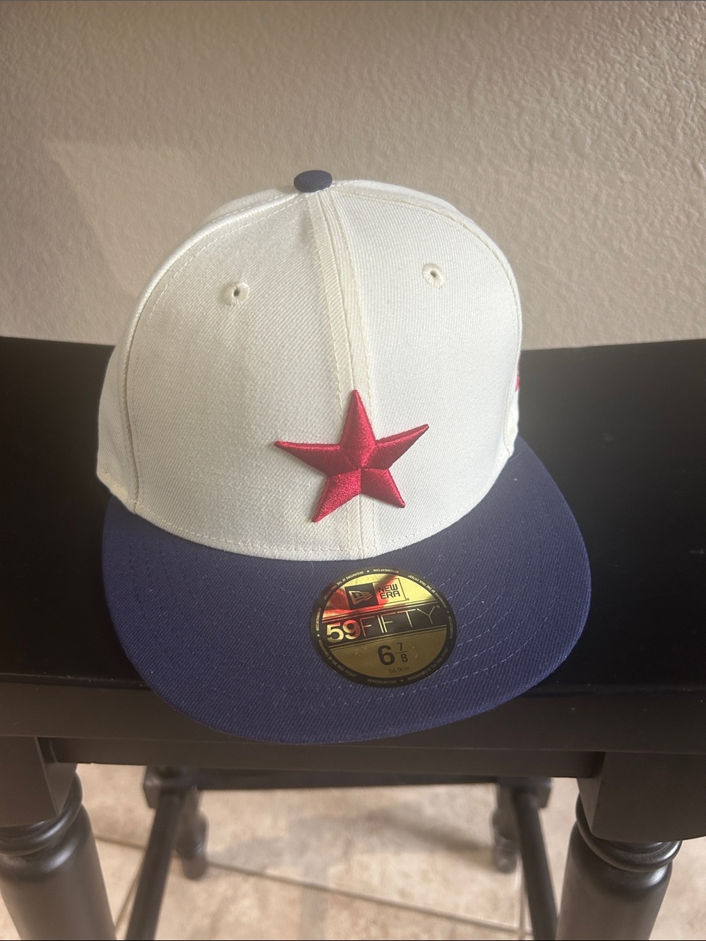 New Era Detroit stars Fitted Cap - Red Star 6 7/8